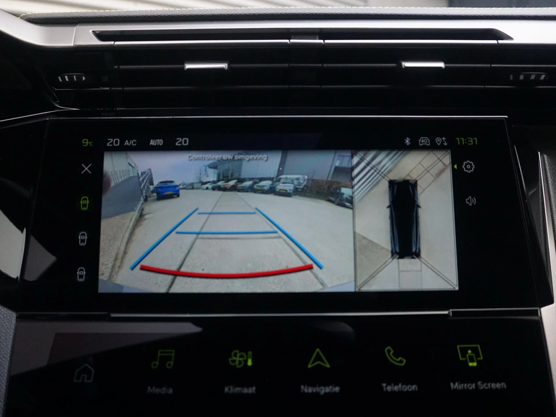 Hoofdafbeelding Peugeot e-308