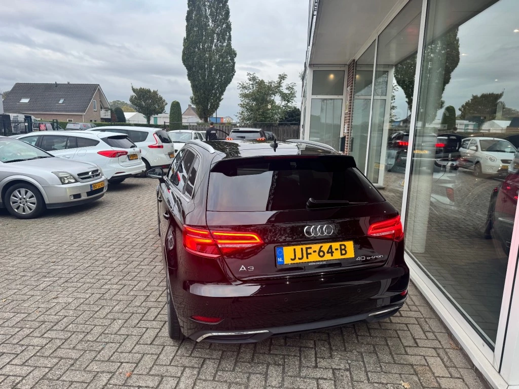 Hoofdafbeelding Audi e-tron