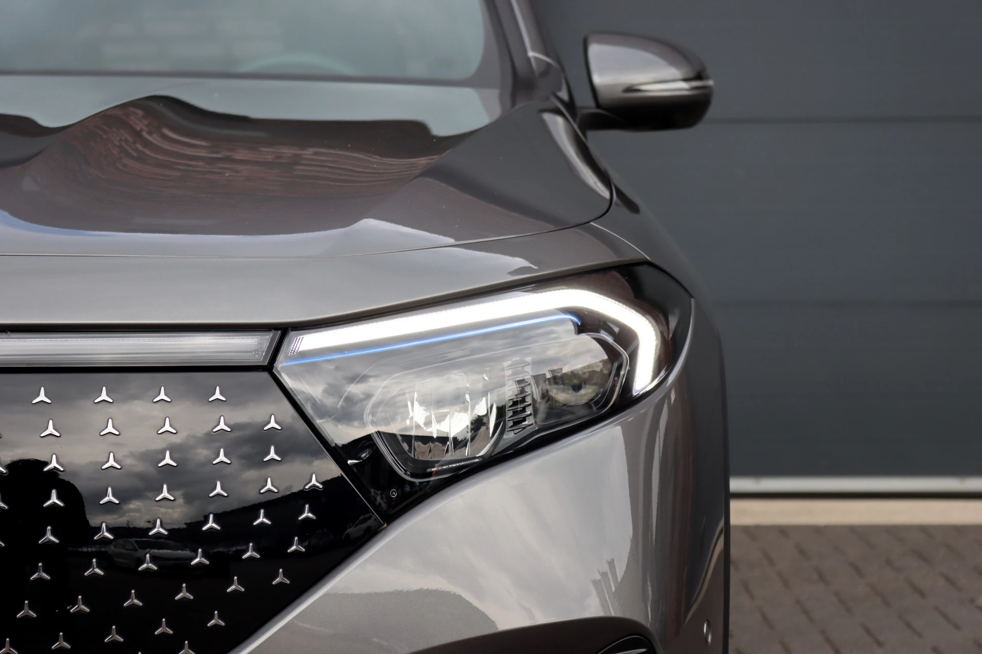 Hoofdafbeelding Mercedes-Benz EQB
