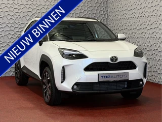 Toyota Yaris Cross 1.5 HYBRID DYNAMIC CAMERA LED ZWARTE HEMEL STOEL/STUUR VERW. 17''LMV KEYLESS