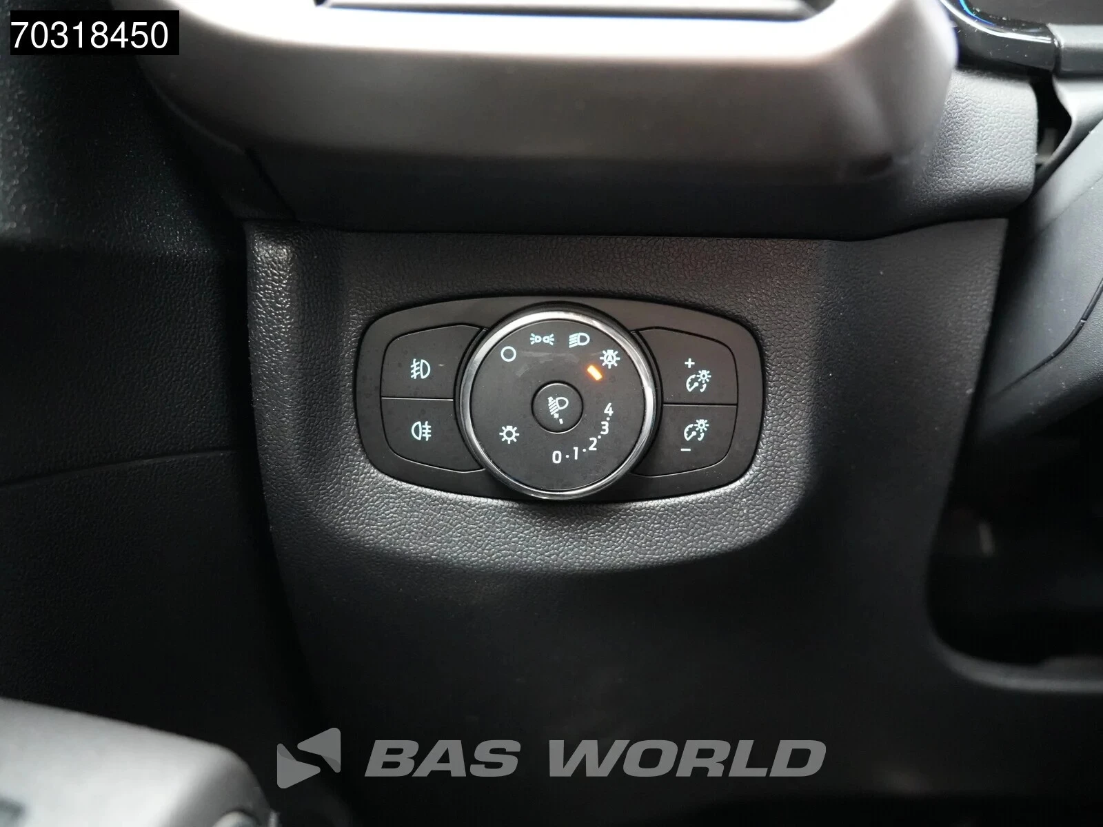 Hoofdafbeelding Ford Transit Courier