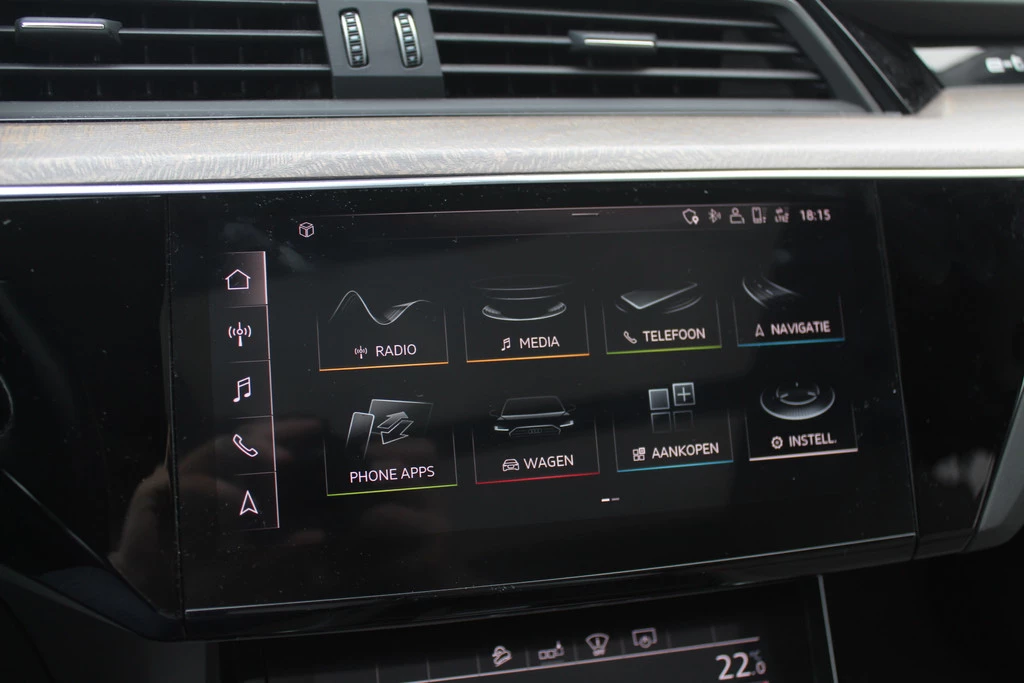 Hoofdafbeelding Audi e-tron