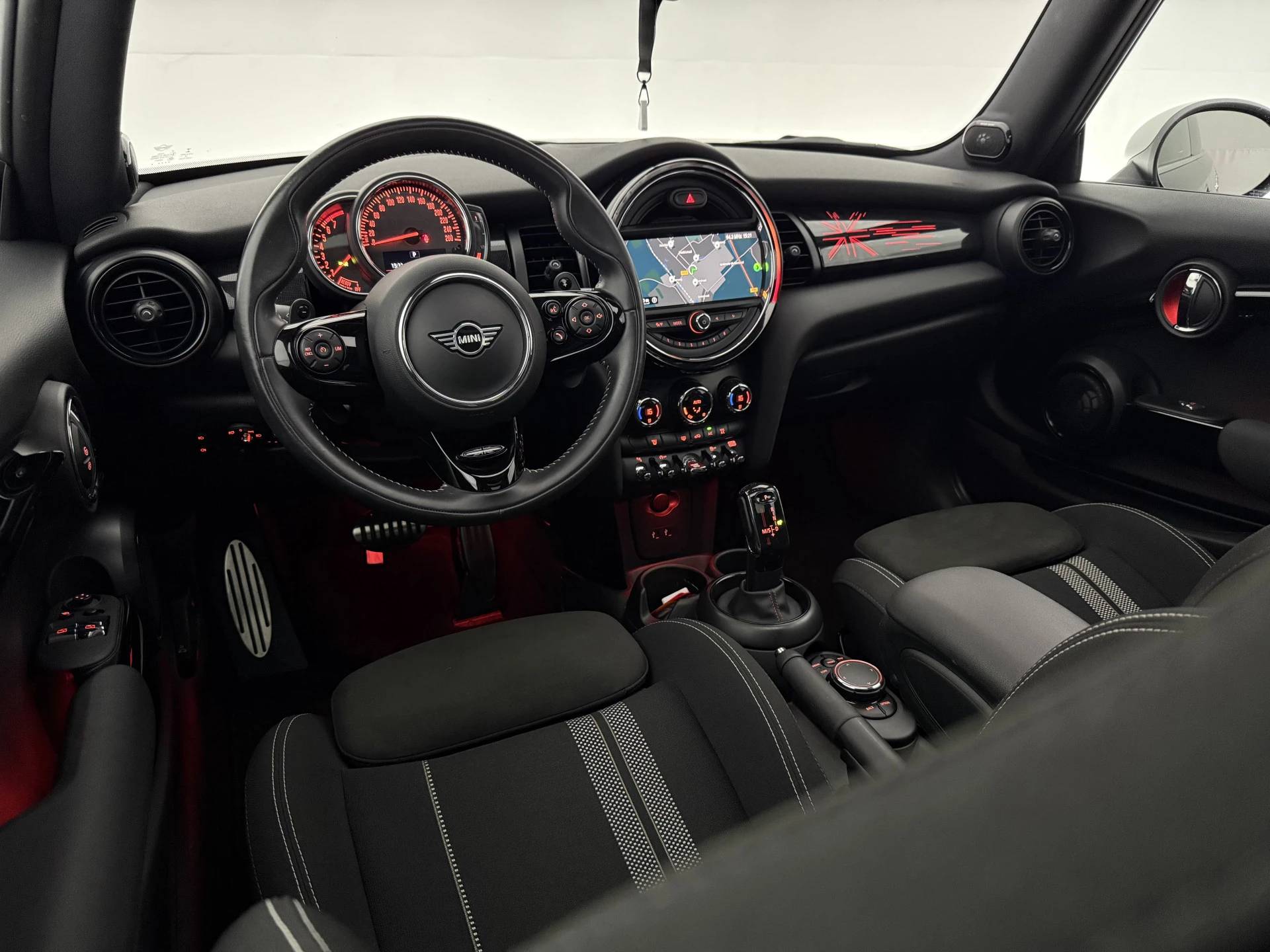 Hoofdafbeelding MINI Cooper S
