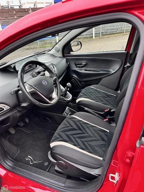 Hoofdafbeelding Lancia Ypsilon