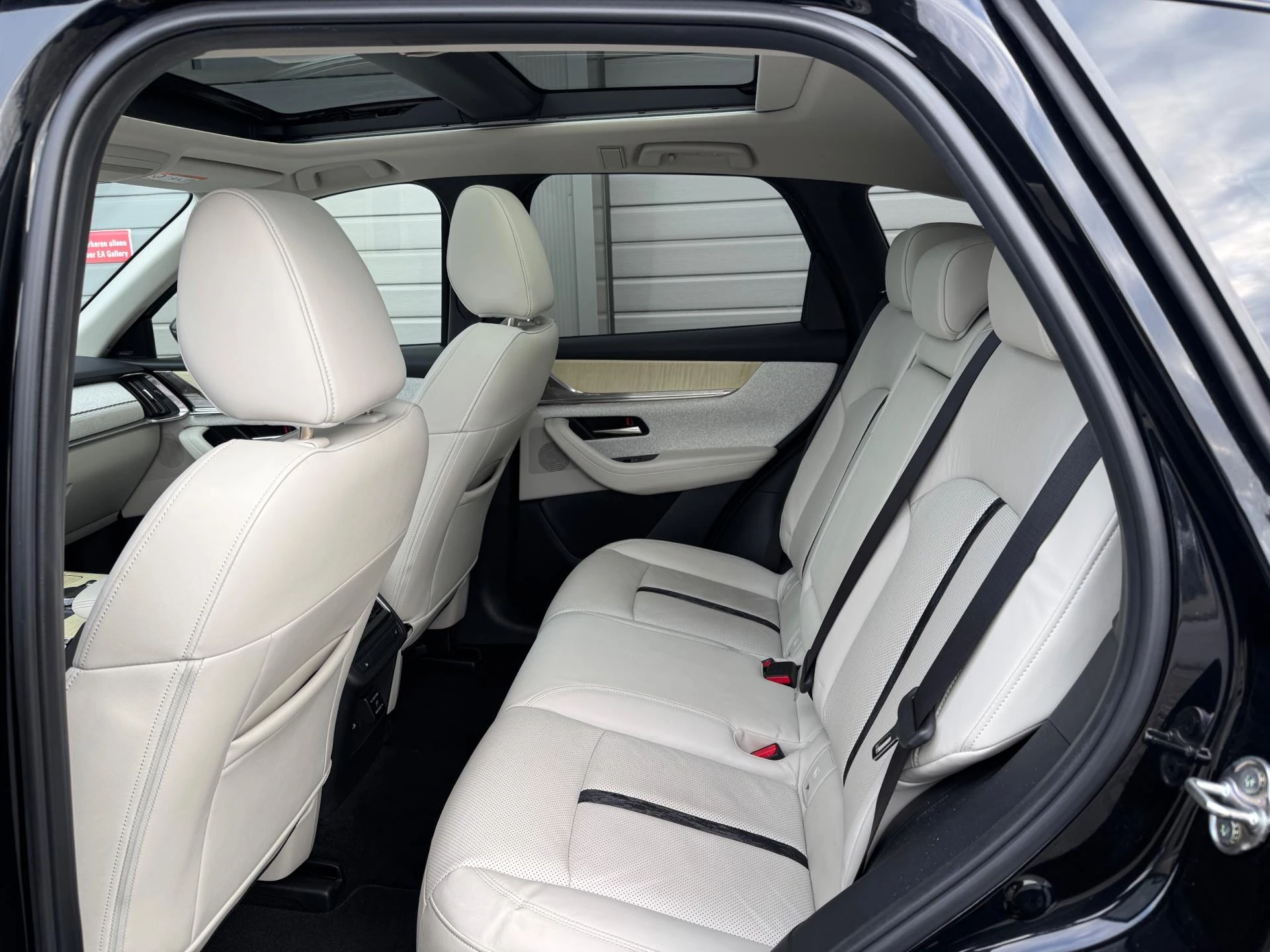 Hoofdafbeelding Mazda CX-60