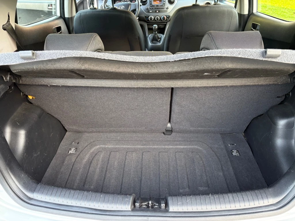 Hoofdafbeelding Hyundai i10