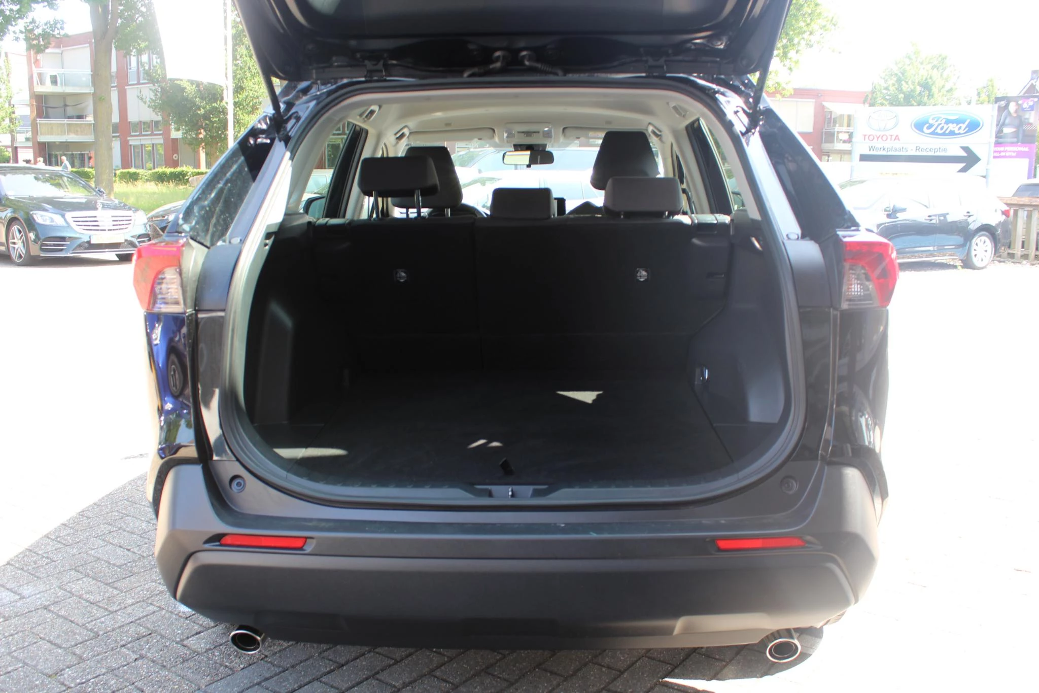 Hoofdafbeelding Toyota RAV4