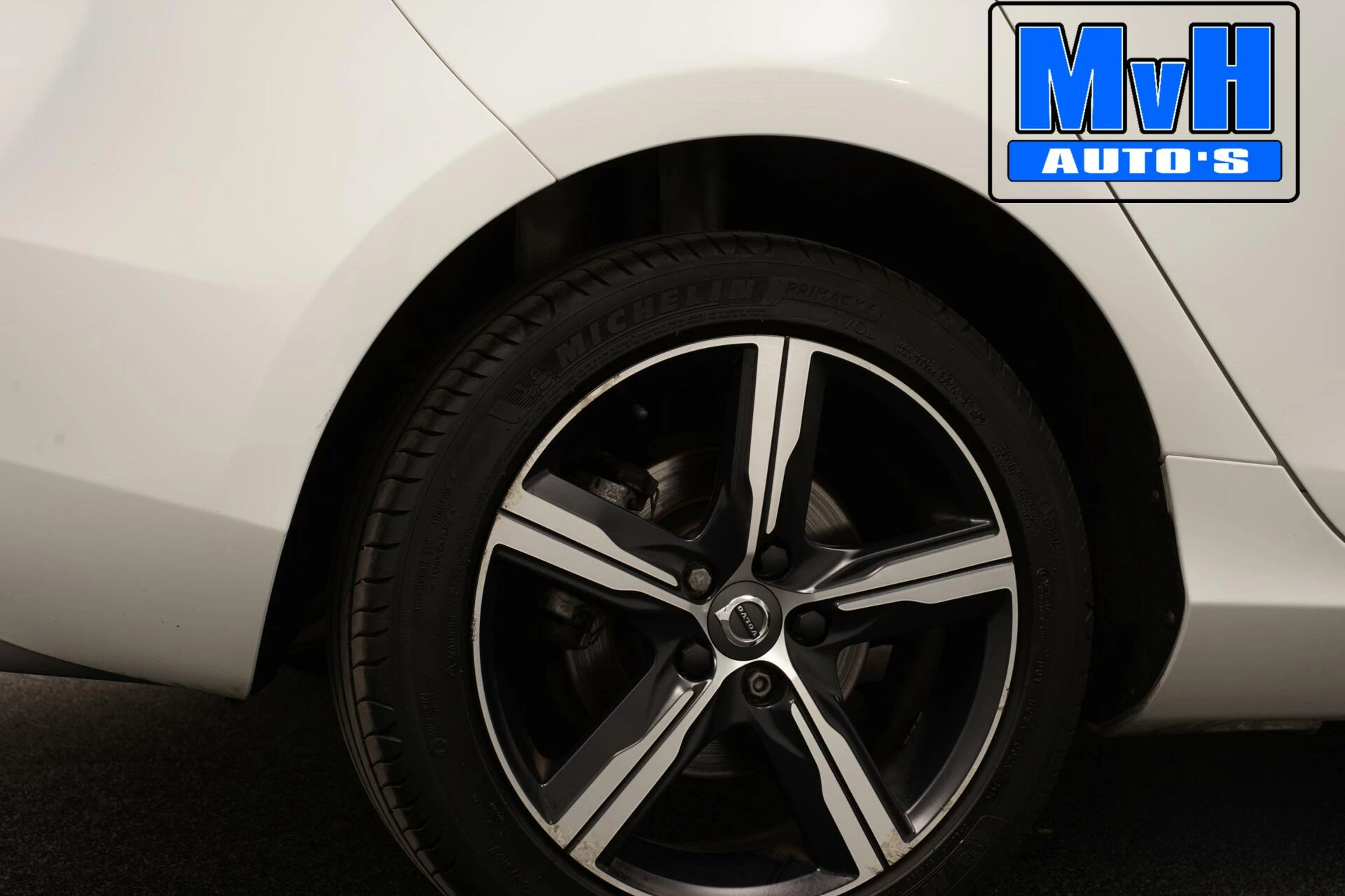 Hoofdafbeelding Volvo V40