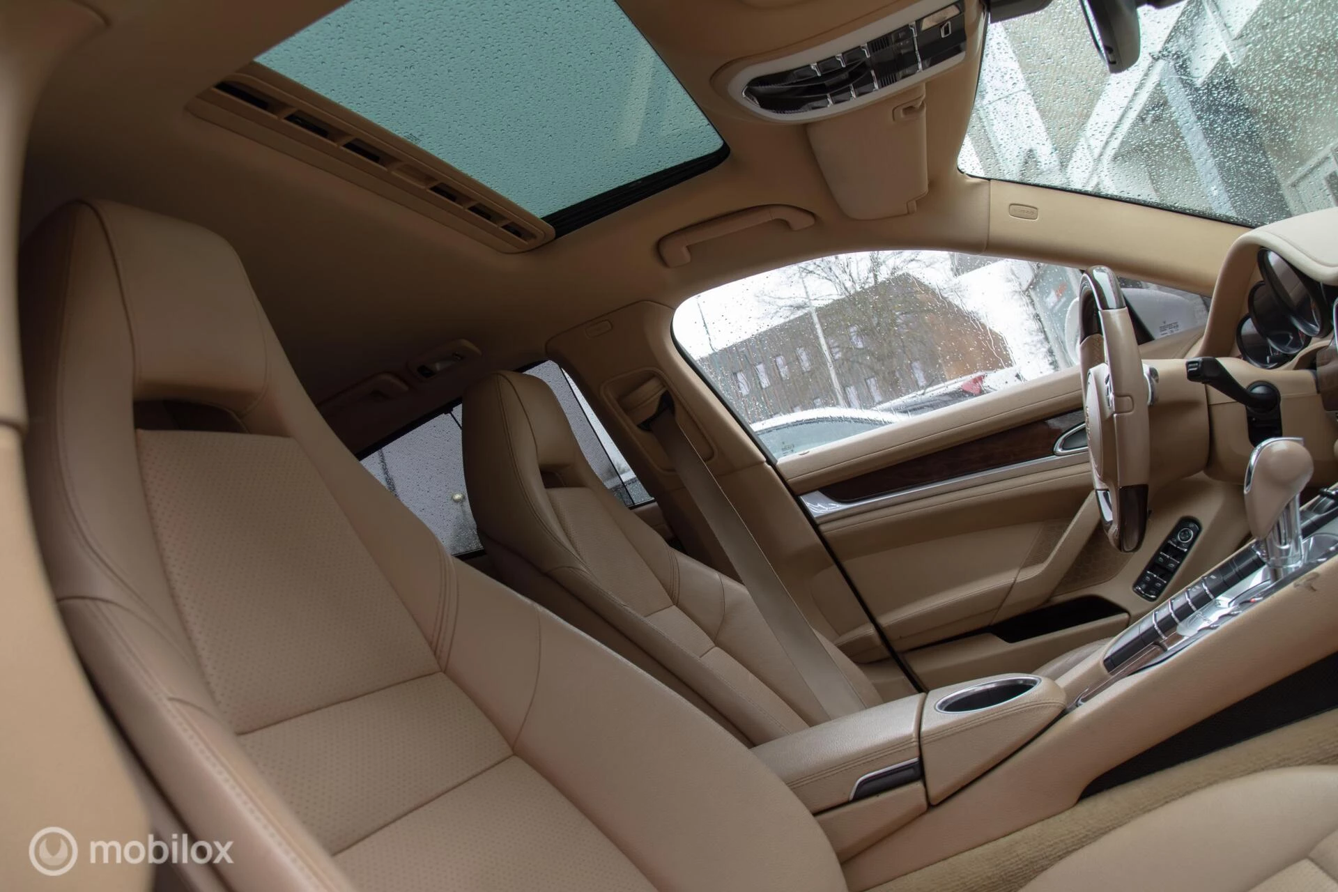 Hoofdafbeelding Porsche Panamera