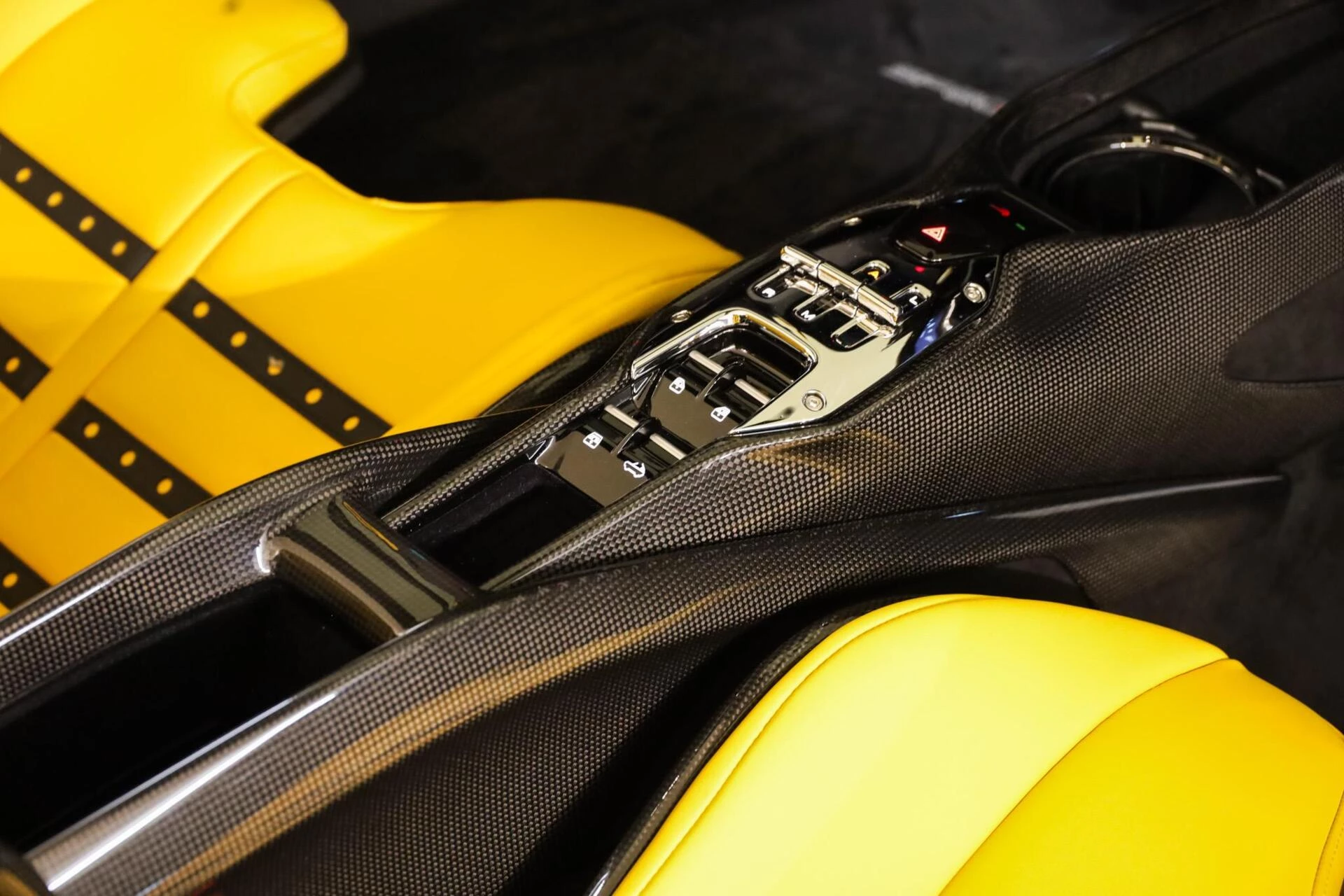 Hoofdafbeelding Ferrari SF90 Spider