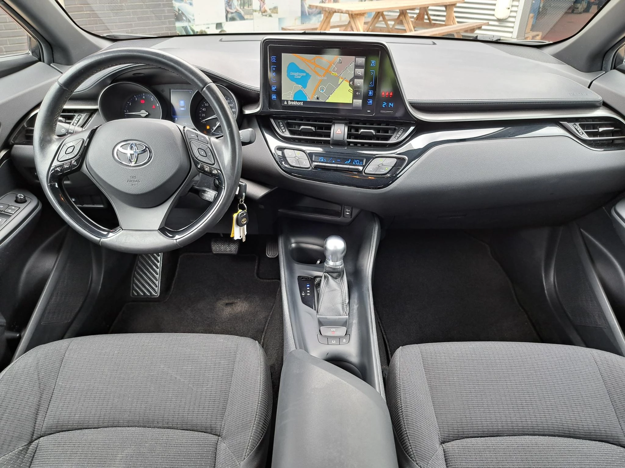 Hoofdafbeelding Toyota C-HR
