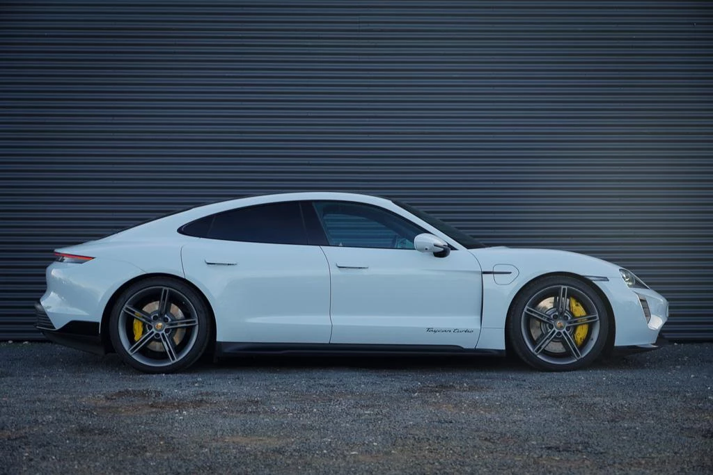 Hoofdafbeelding Porsche Taycan