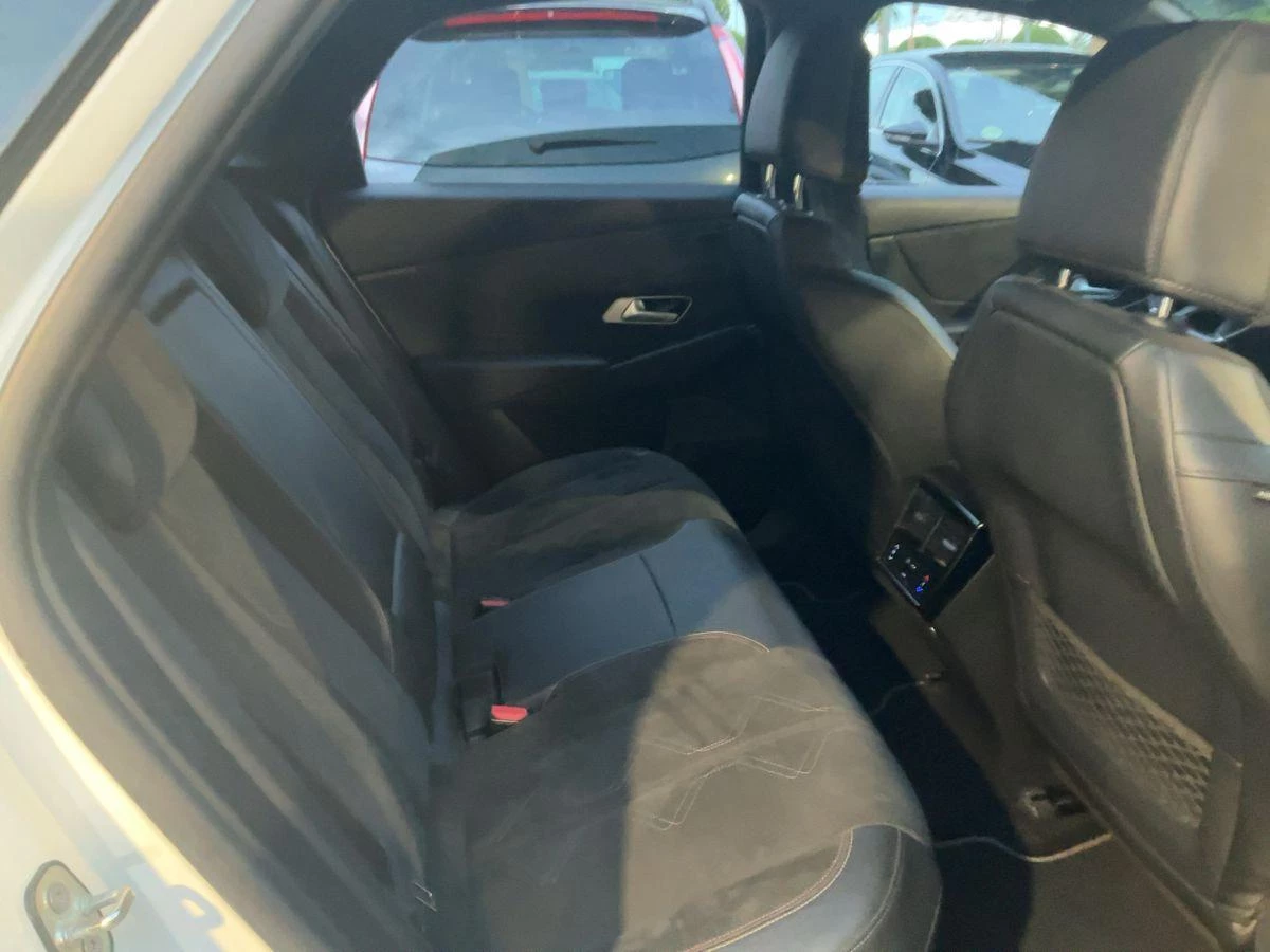 Hoofdafbeelding DS DS 7