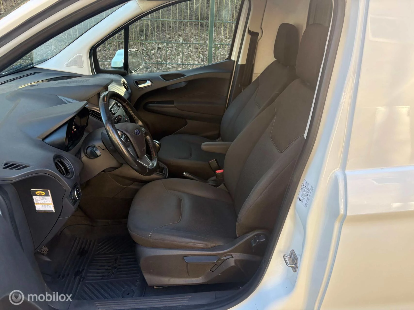 Hoofdafbeelding Ford Transit Courier