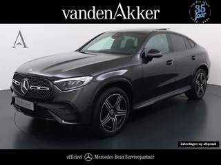 Mercedes-Benz GLC 300e AMG Coupé 4Matic // Trekhaak // Panoramadak // Headup Display // Burmester 3D // 360 Camera // Night pakket // Memory // Sfeerverlichting