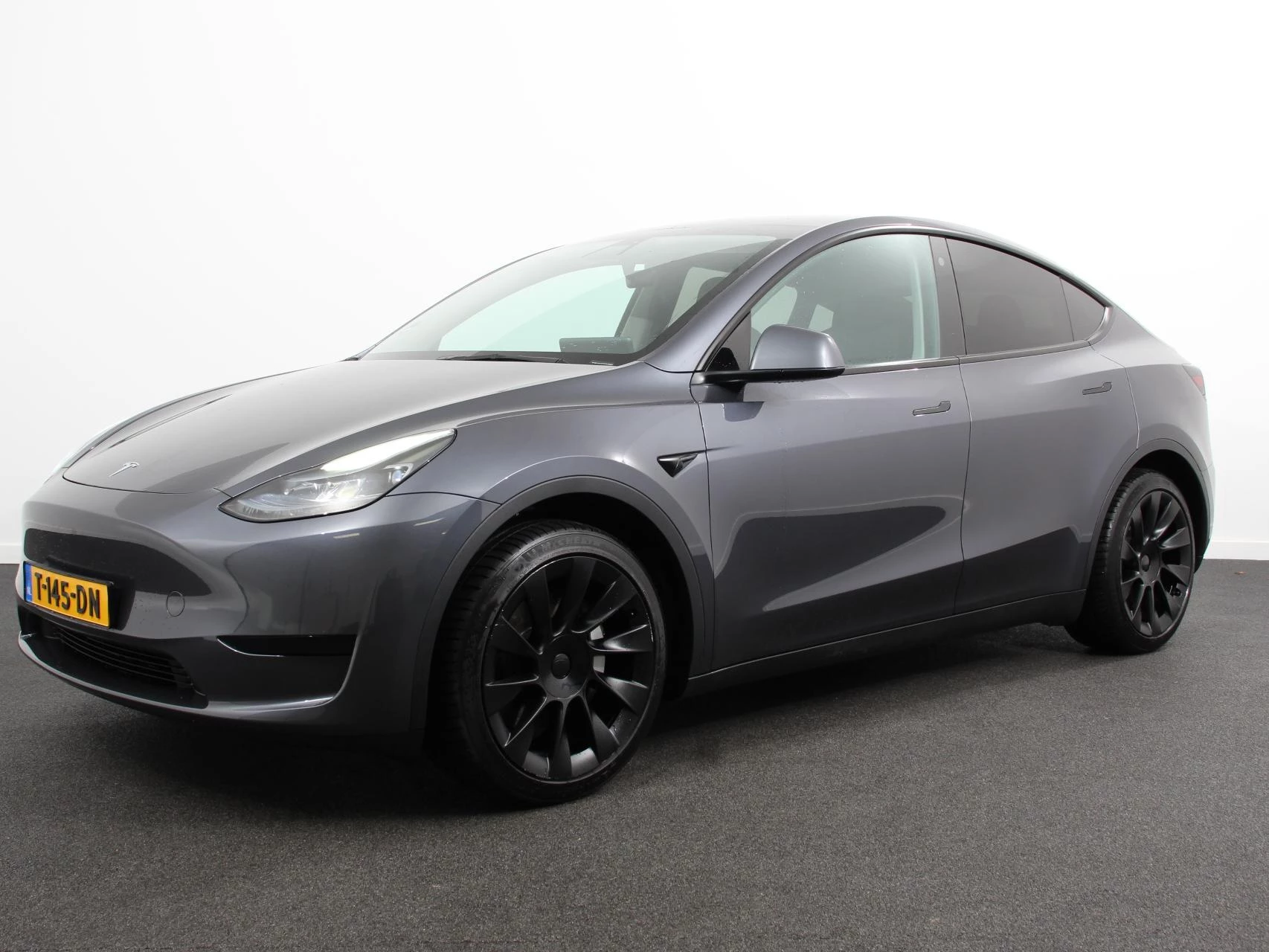 Hoofdafbeelding Tesla Model Y