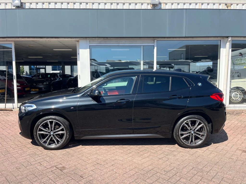 Hoofdafbeelding BMW X2
