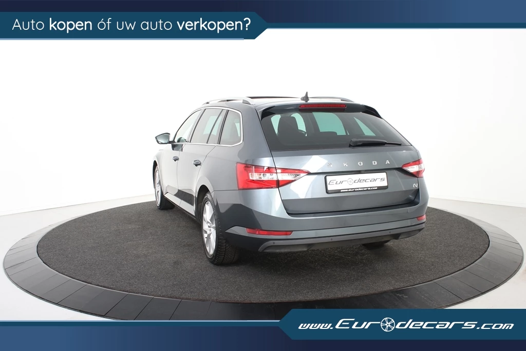 Hoofdafbeelding Škoda Superb