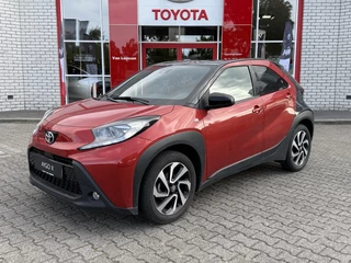 Hoofdafbeelding Toyota Aygo Toyota Aygo X S-CVT ENVY AUTOMAAT APPLE/ANDROID KEYLESS 18" LM-VELGEN