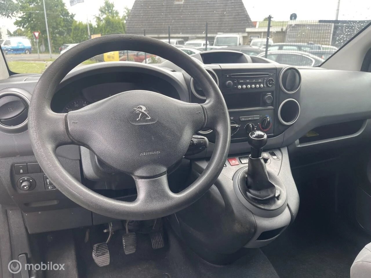 Hoofdafbeelding Peugeot Partner