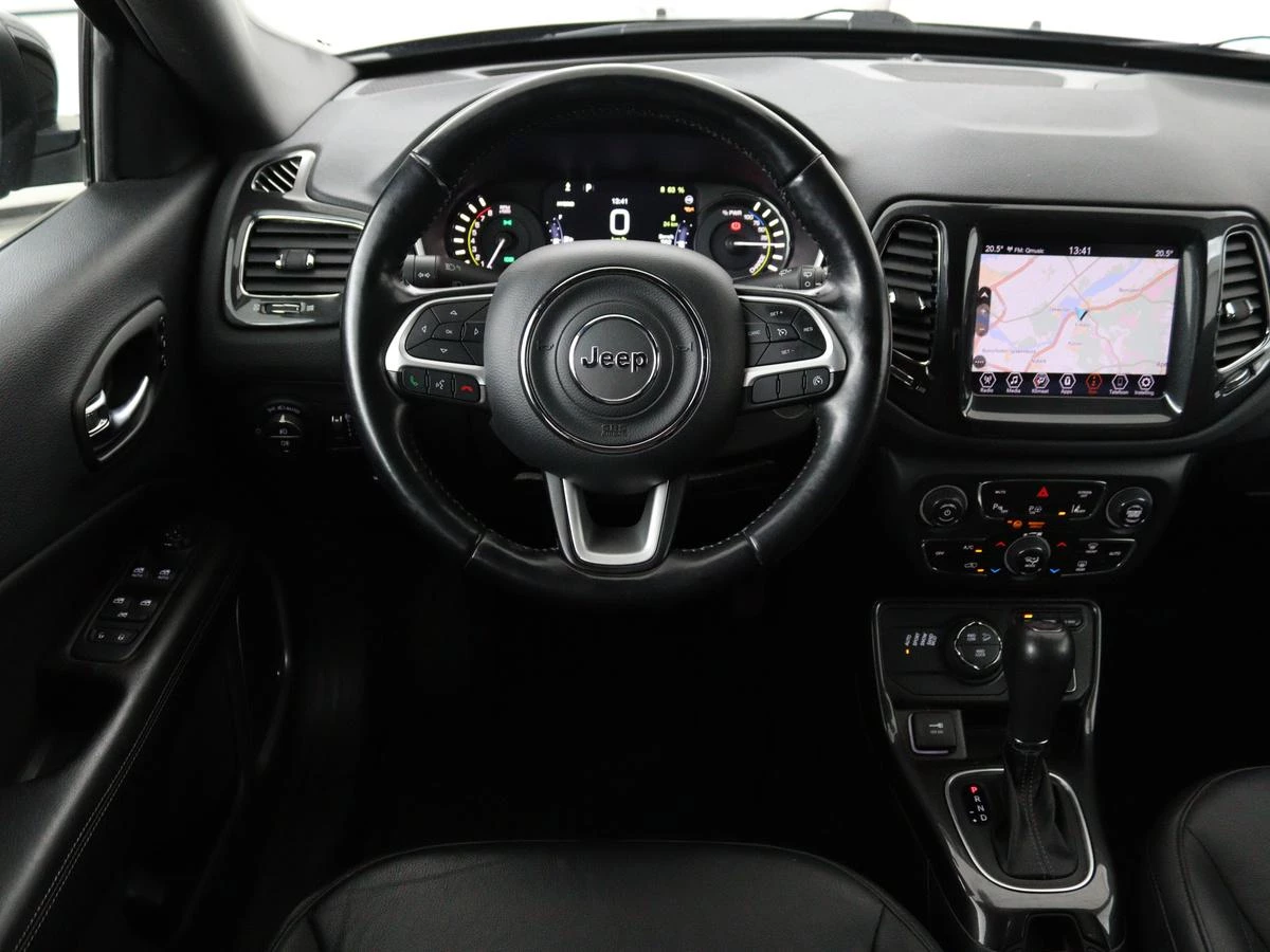 Hoofdafbeelding Jeep Compass