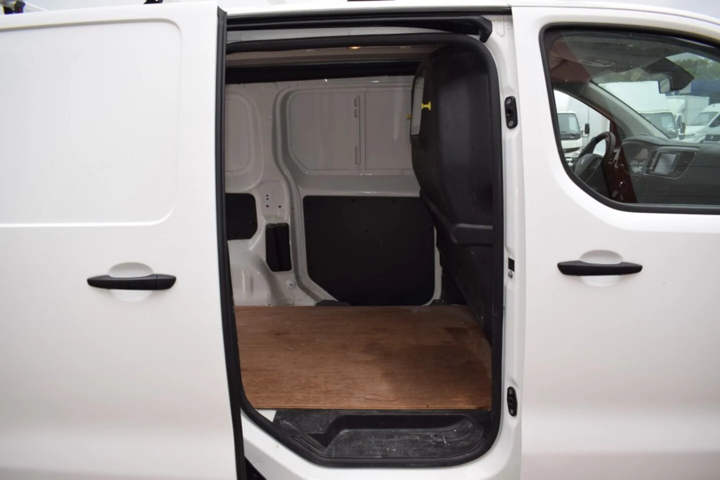 Hoofdafbeelding Peugeot Expert