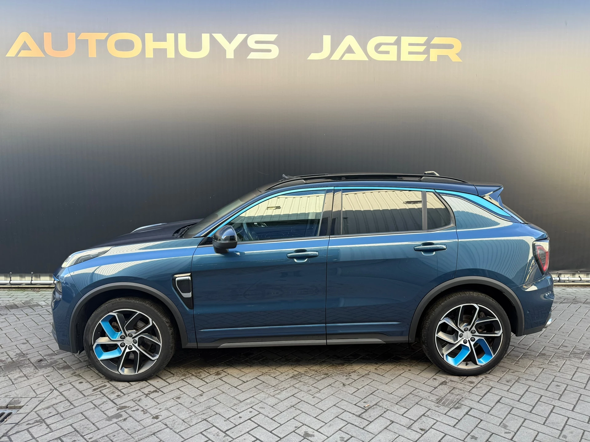 Hoofdafbeelding Lynk & Co 01