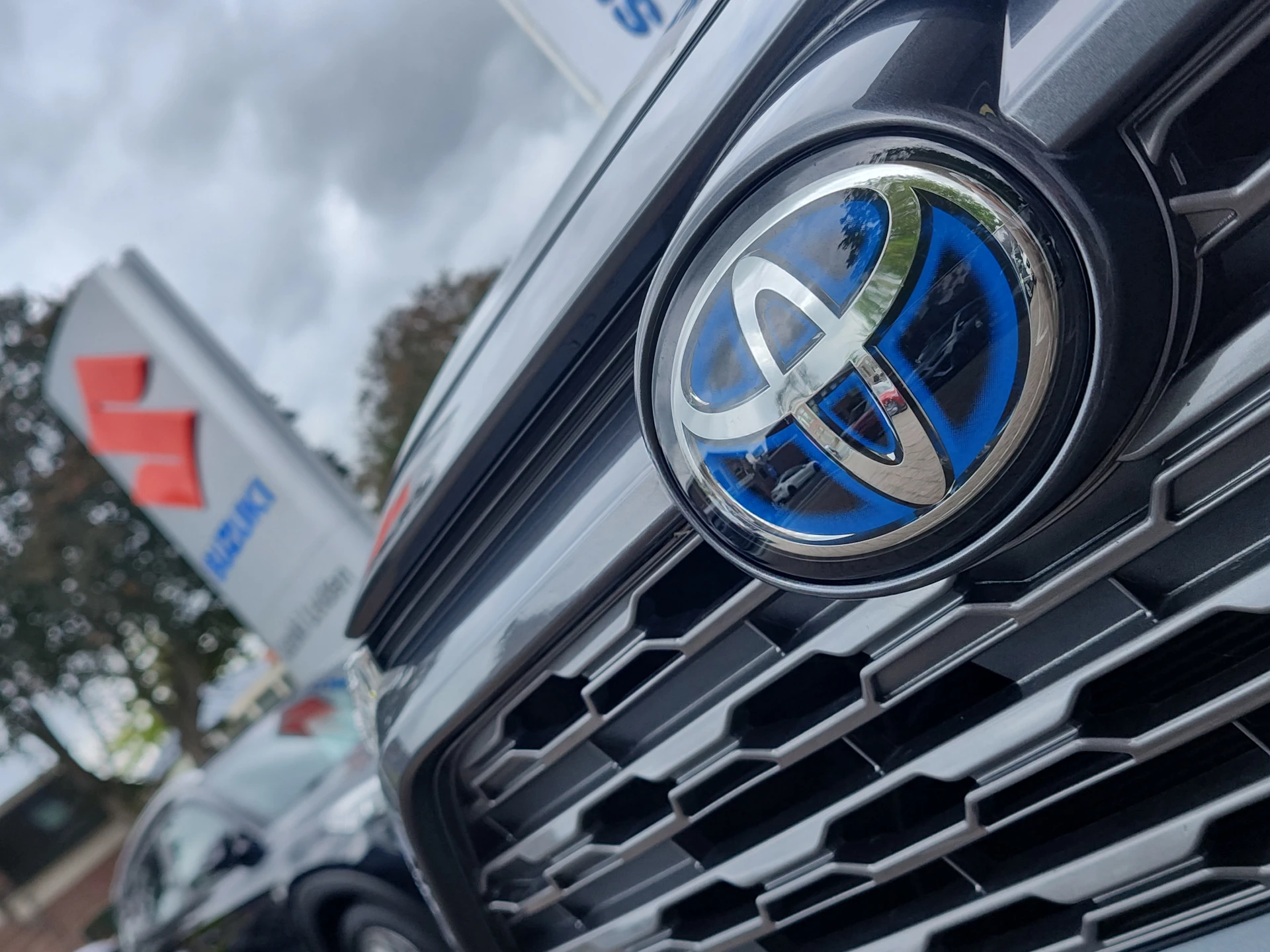 Hoofdafbeelding Toyota RAV4