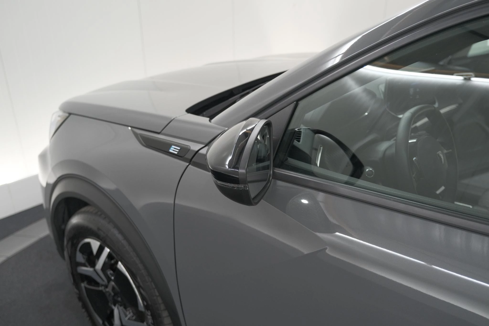 Hoofdafbeelding Peugeot e-2008