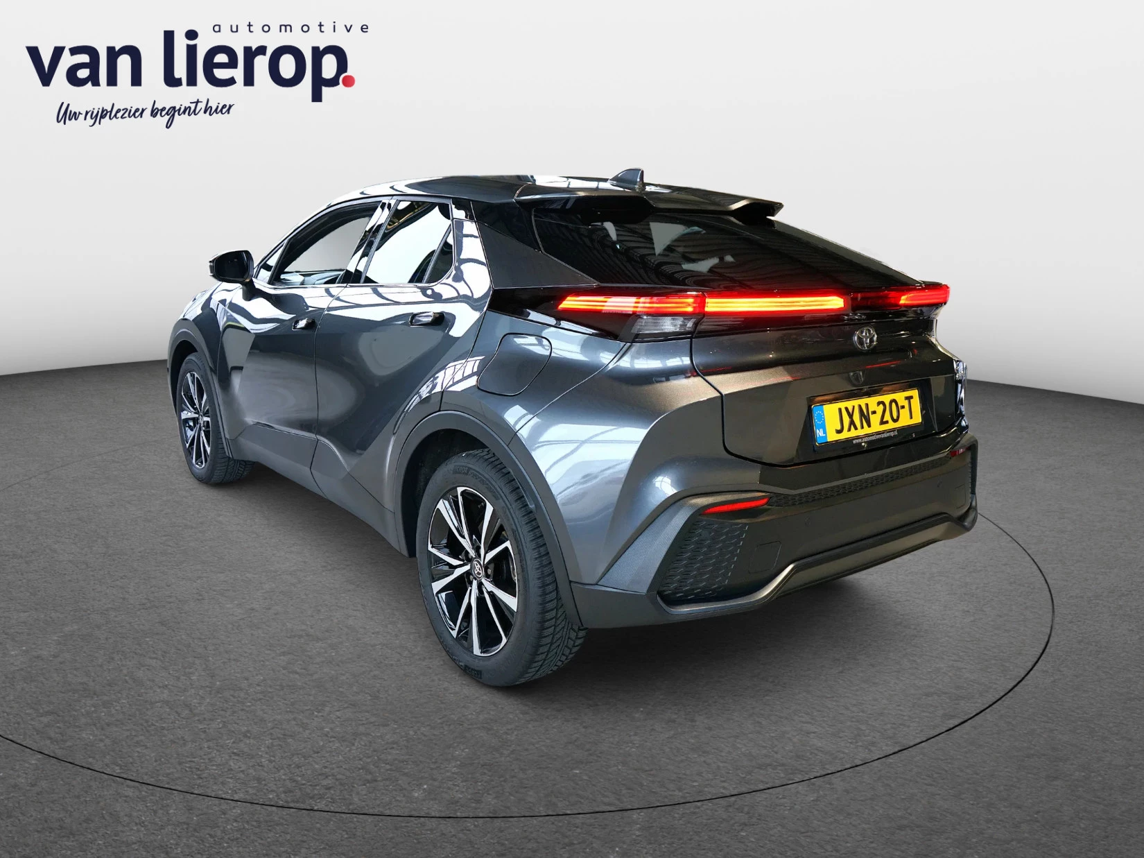 Hoofdafbeelding Toyota C-HR