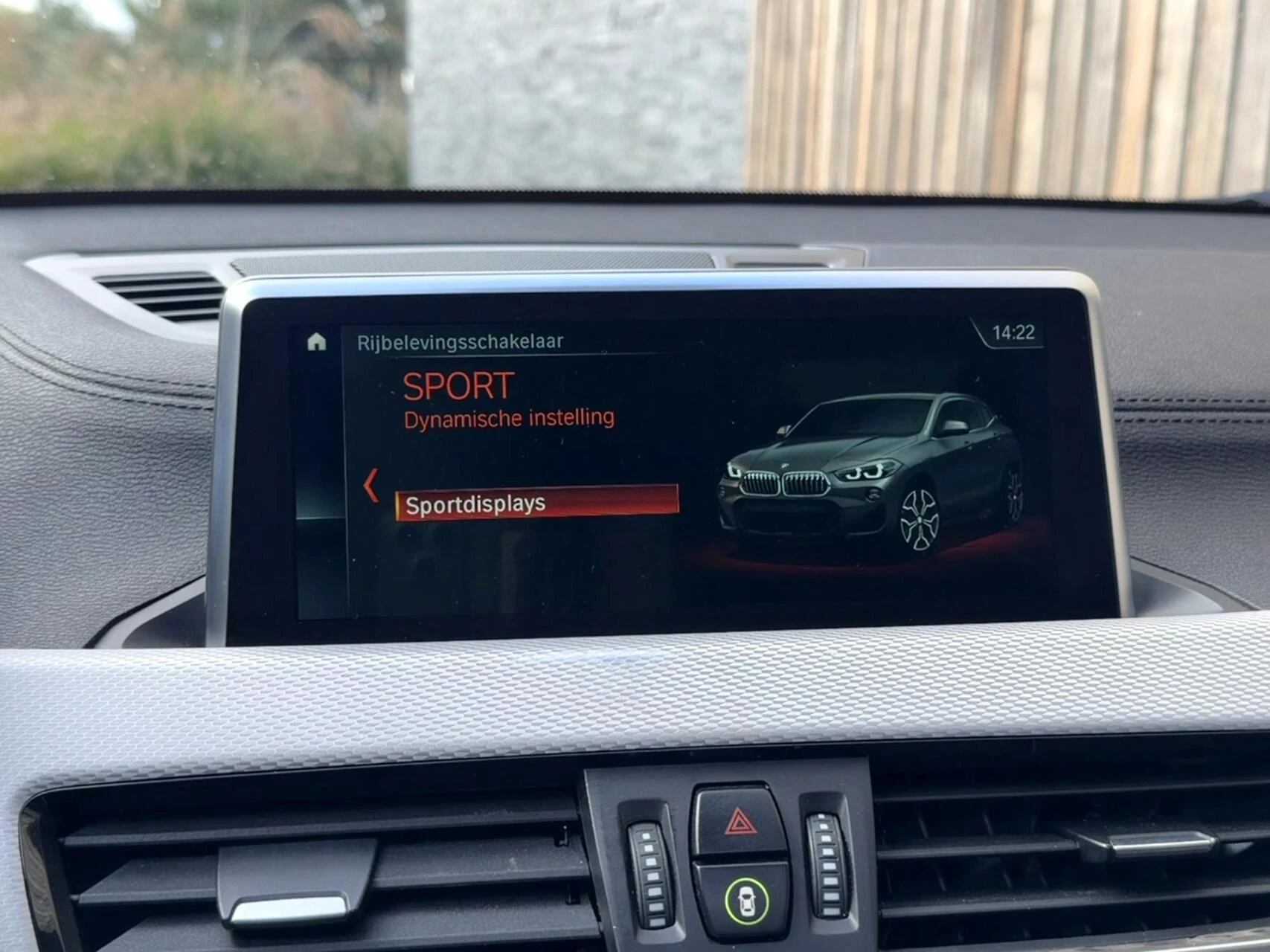 Hoofdafbeelding BMW X2