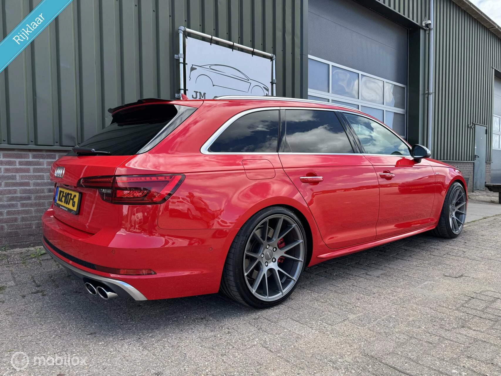 Hoofdafbeelding Audi S4