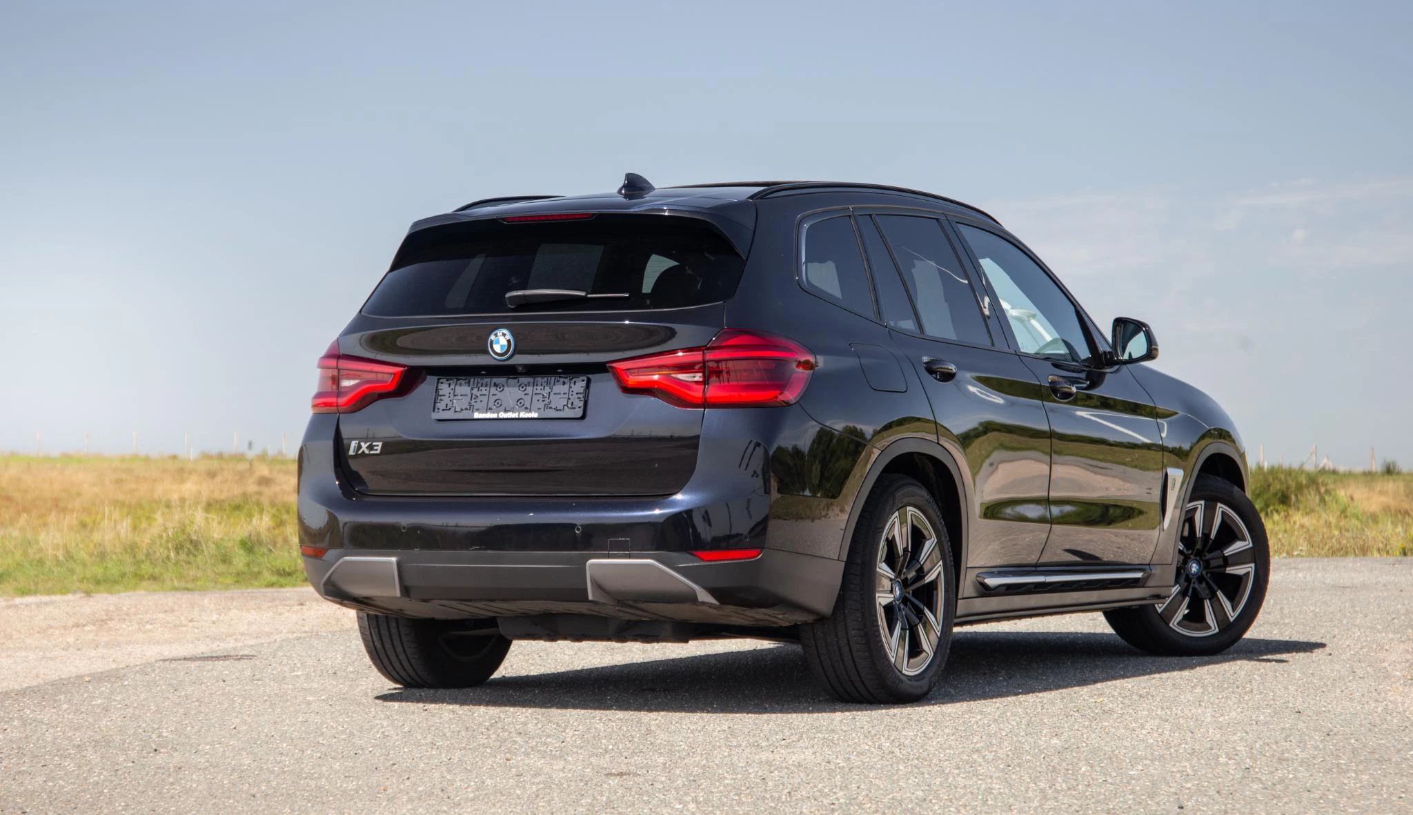 Hoofdafbeelding BMW iX3