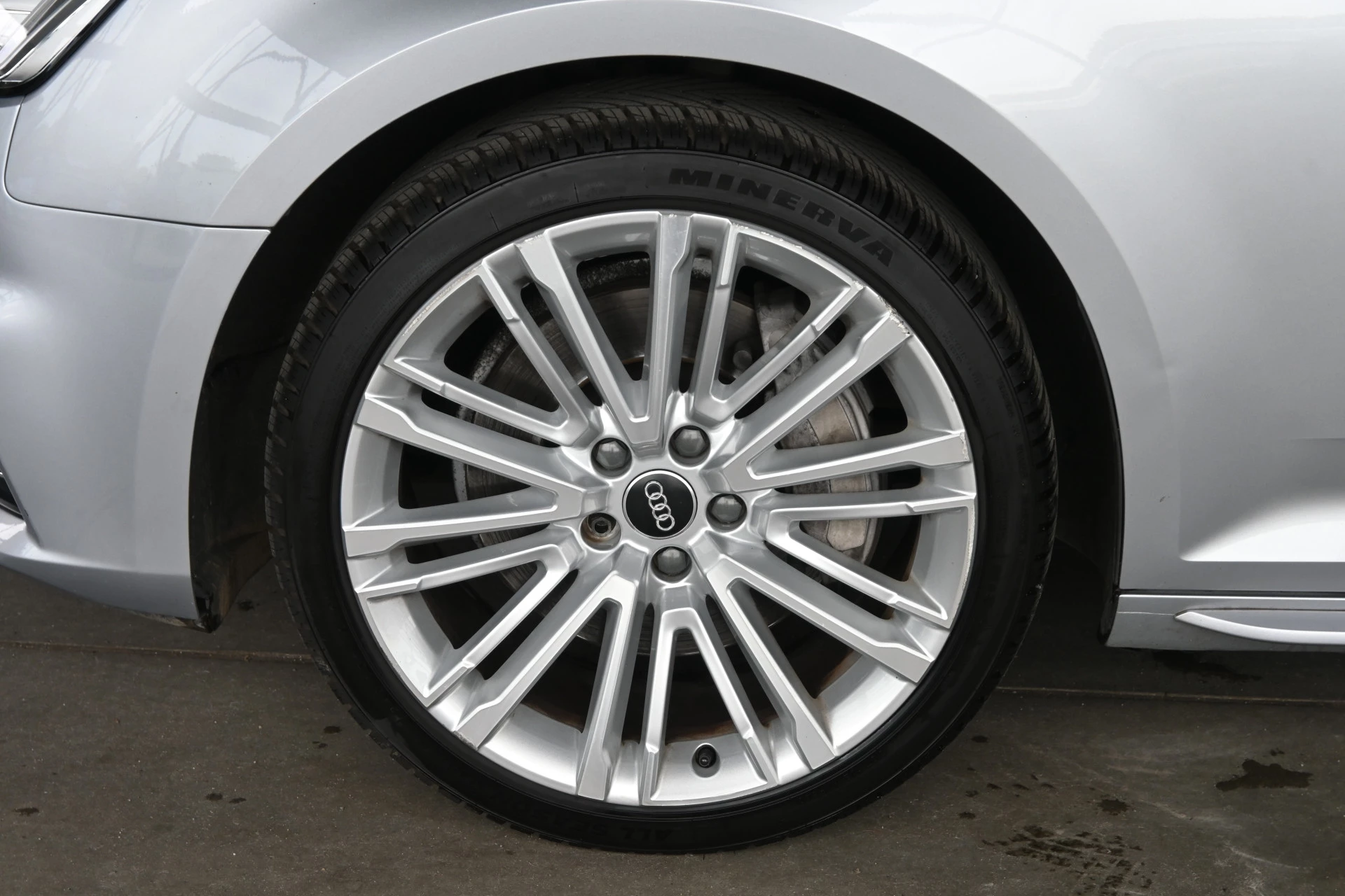 Hoofdafbeelding Audi A4