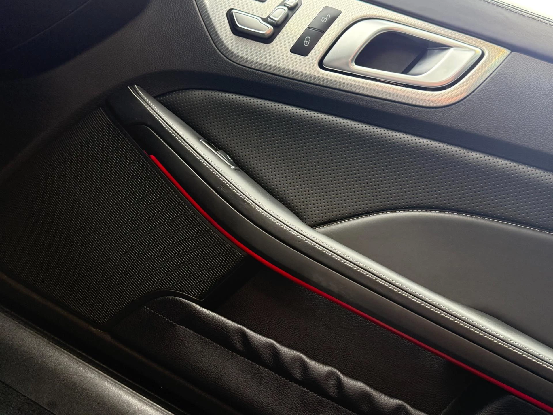 Hoofdafbeelding Mercedes-Benz SLC