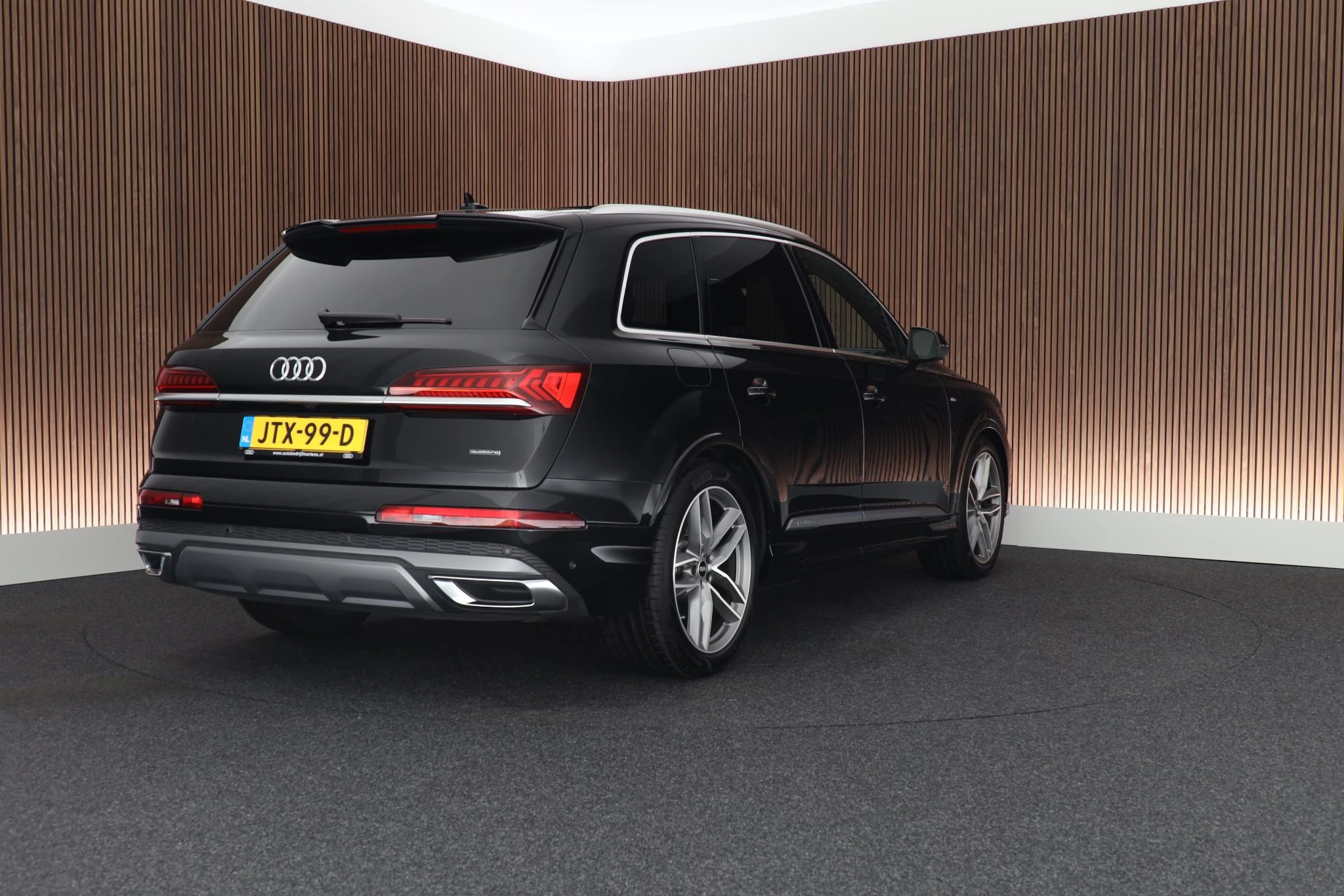 Hoofdafbeelding Audi Q7