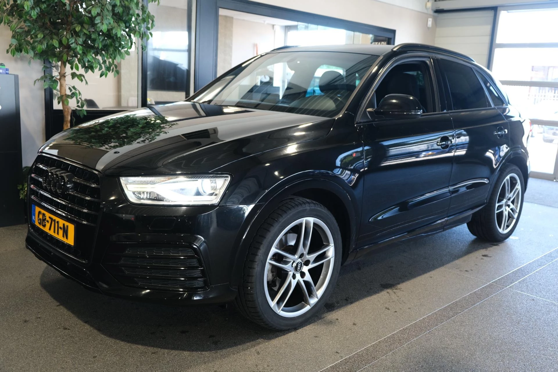 Hoofdafbeelding Audi Q3