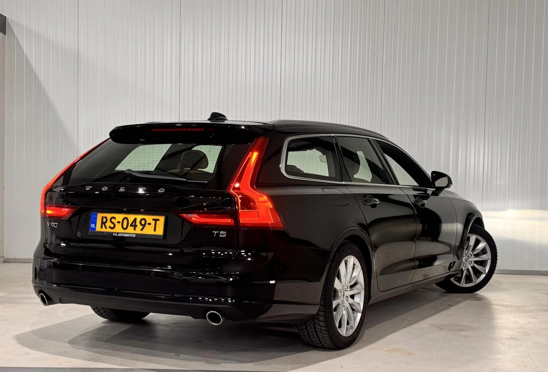 Hoofdafbeelding Volvo V90