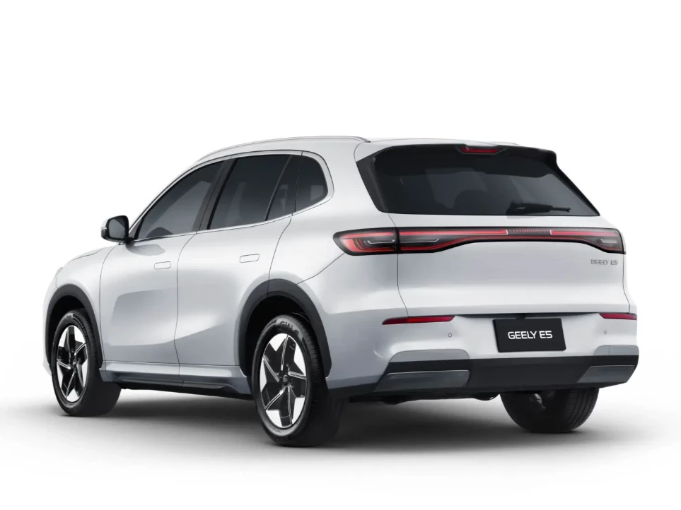 Hoofdafbeelding Geely E5