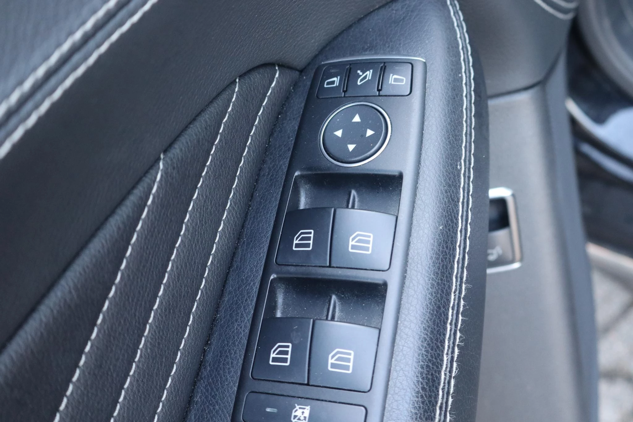 Hoofdafbeelding Mercedes-Benz M-Klasse