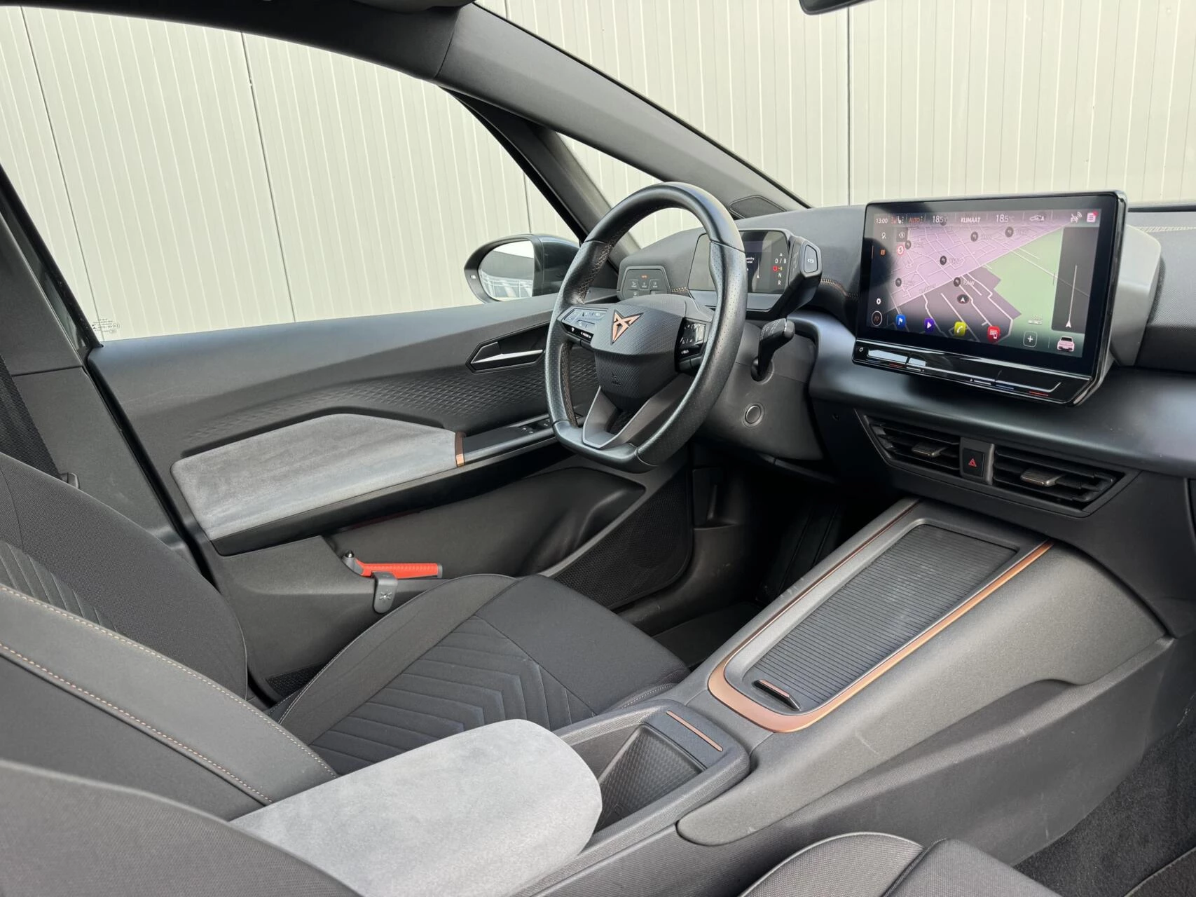 Hoofdafbeelding CUPRA Born