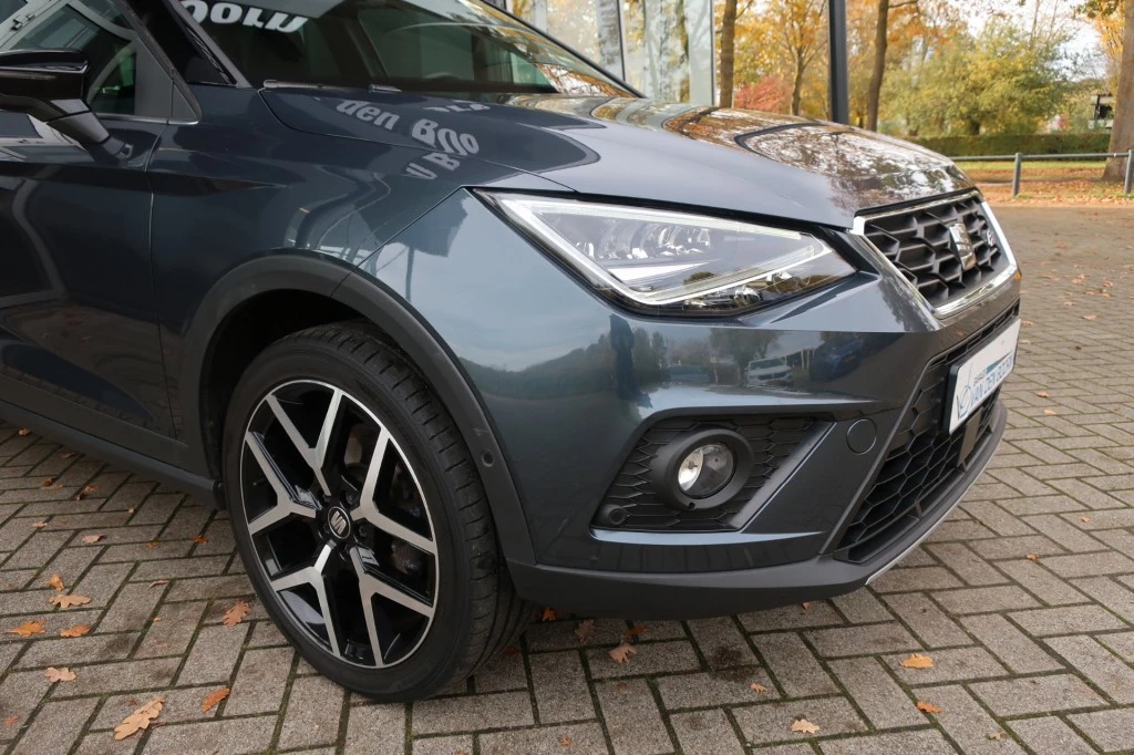 Hoofdafbeelding SEAT Arona