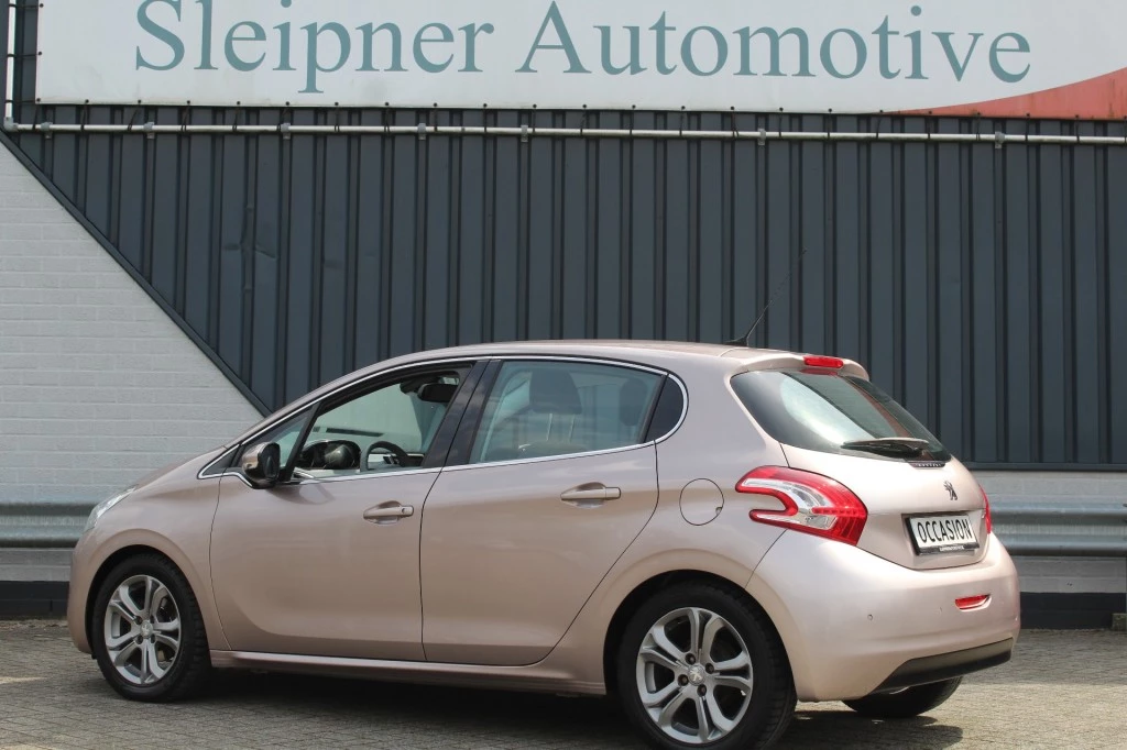 Hoofdafbeelding Peugeot 208