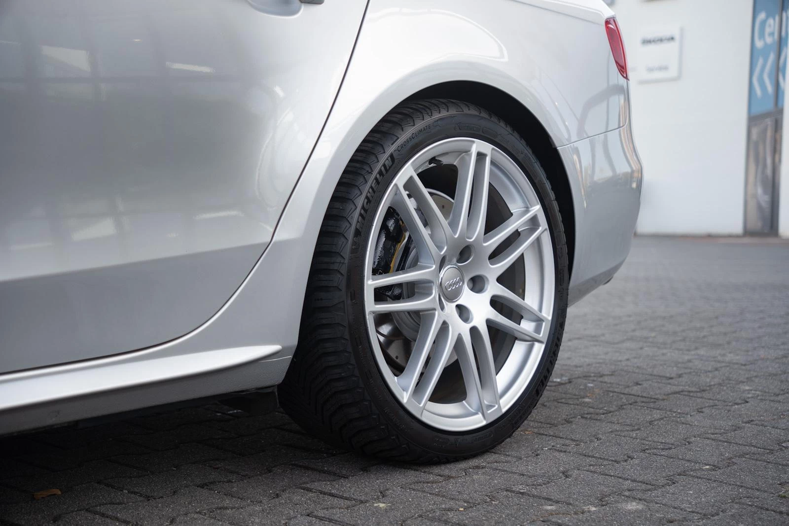 Hoofdafbeelding Audi S4