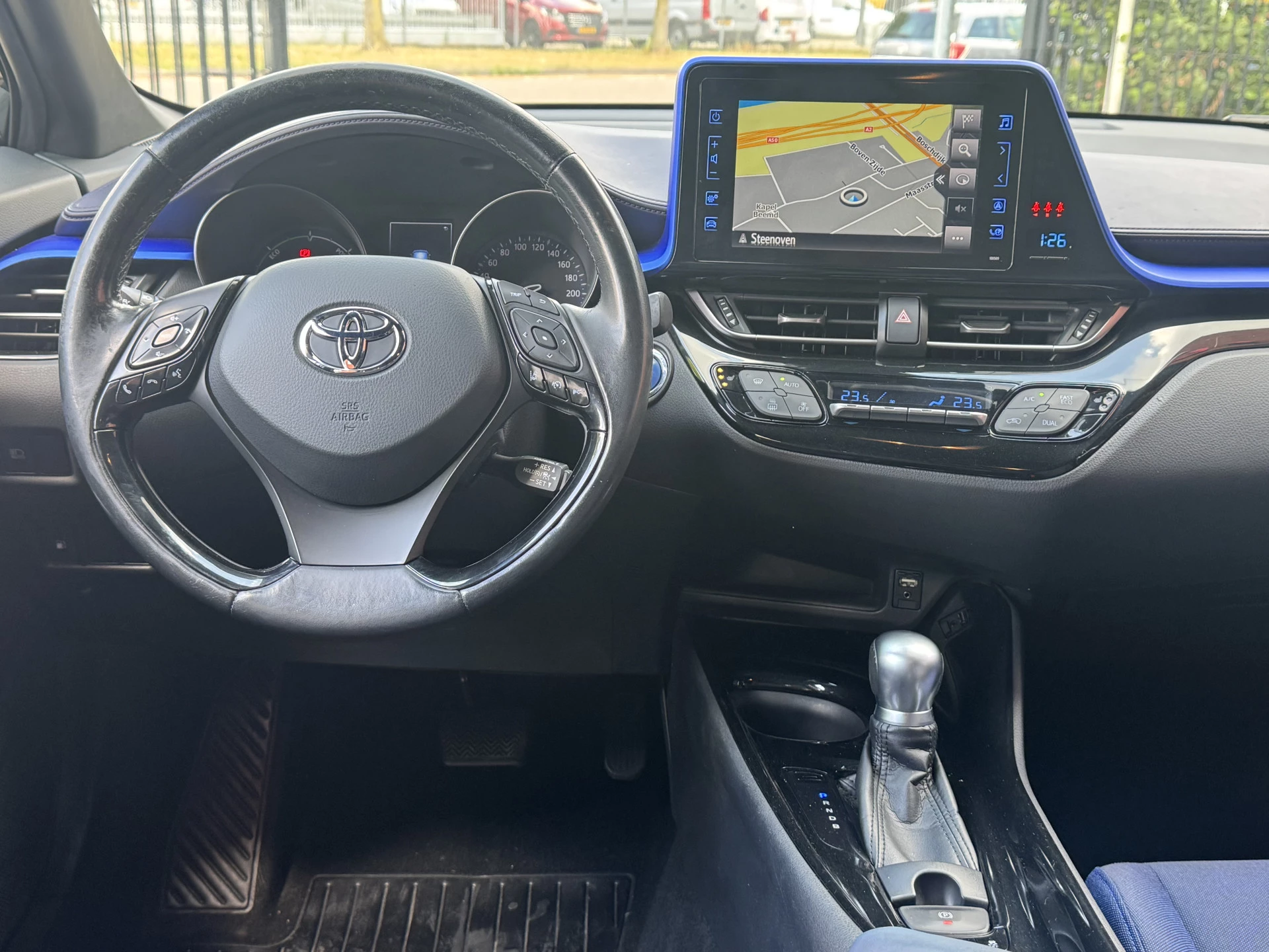 Hoofdafbeelding Toyota C-HR