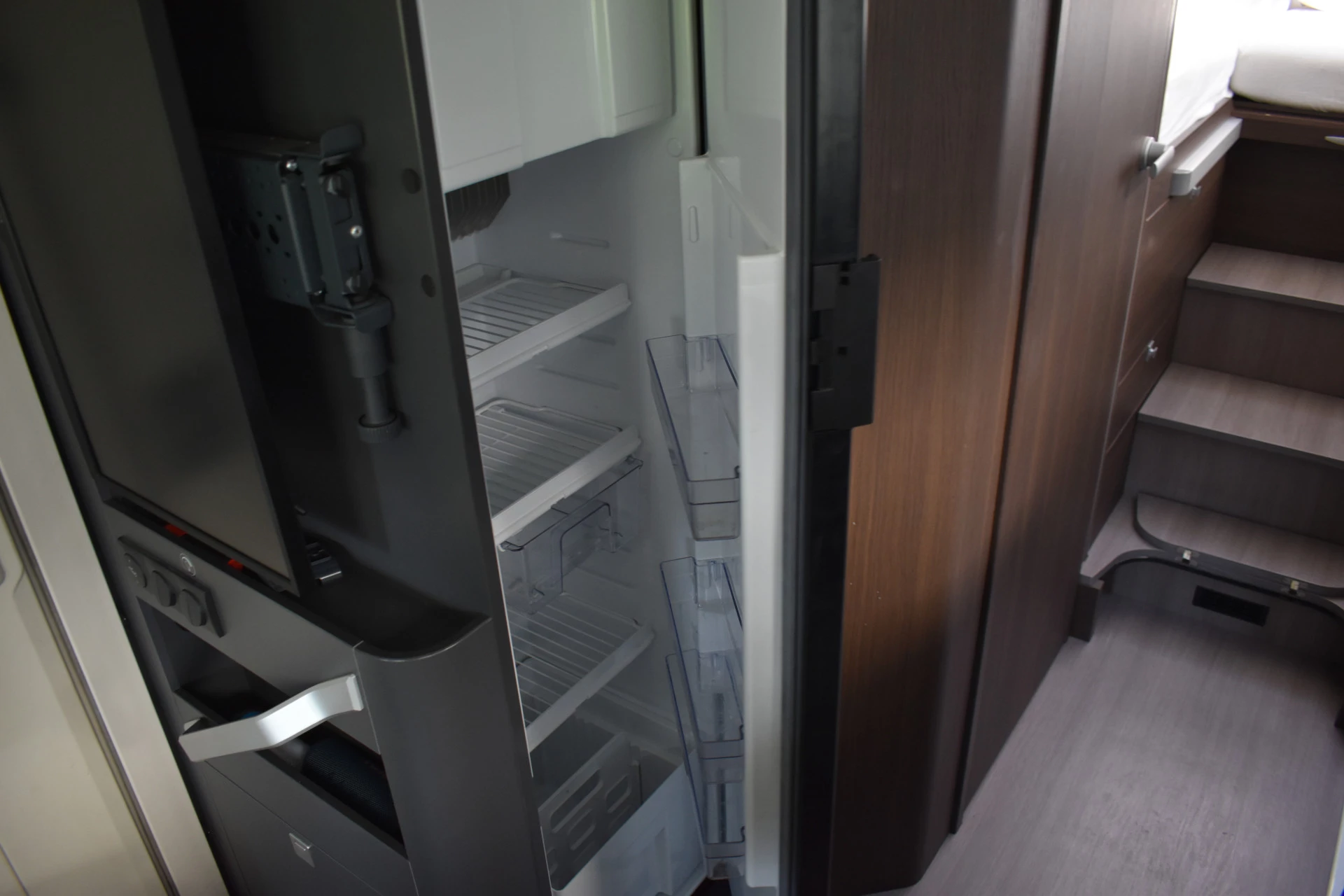 Hoofdafbeelding Adria MATRIX 670 SL