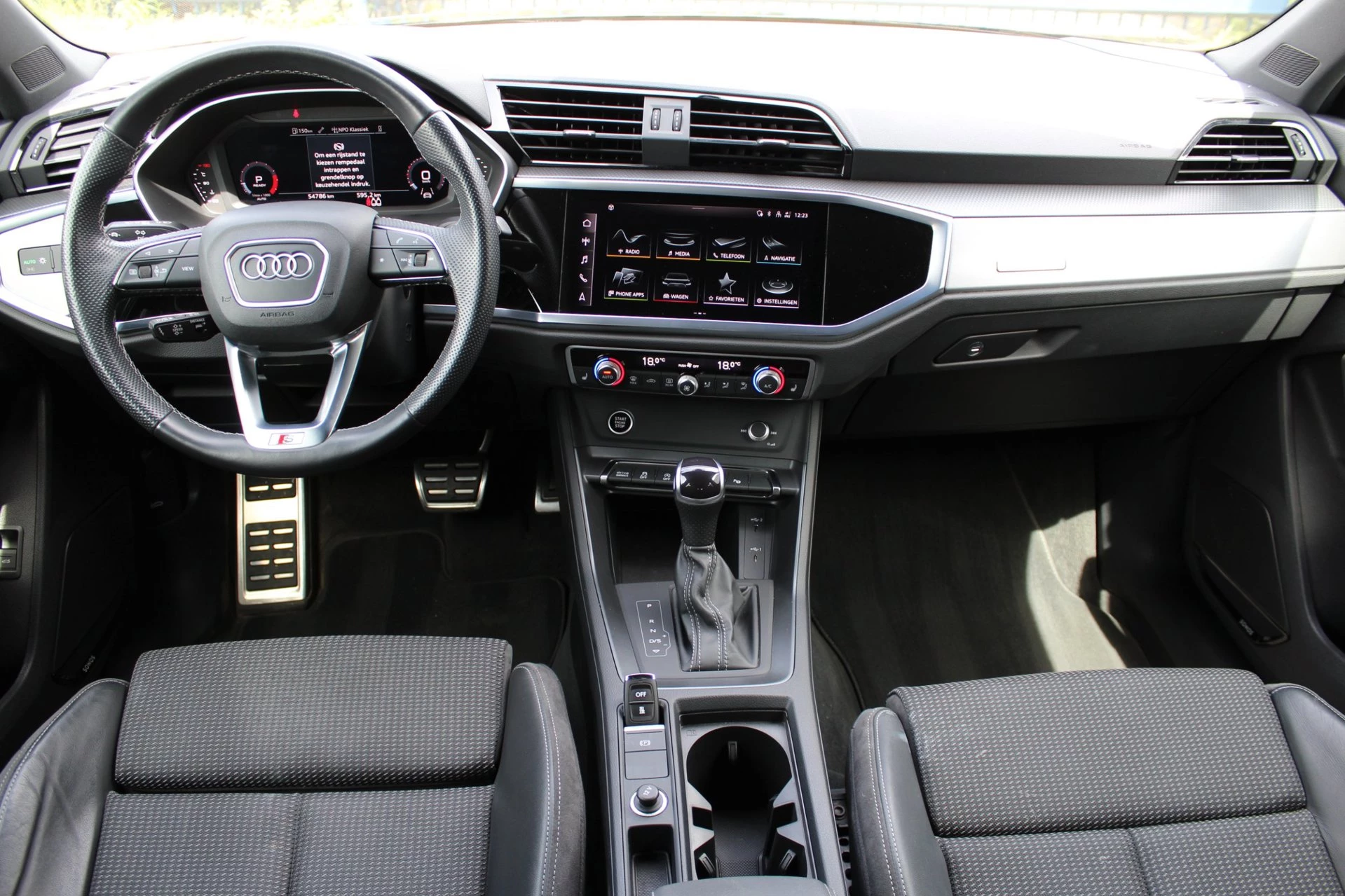 Hoofdafbeelding Audi Q3