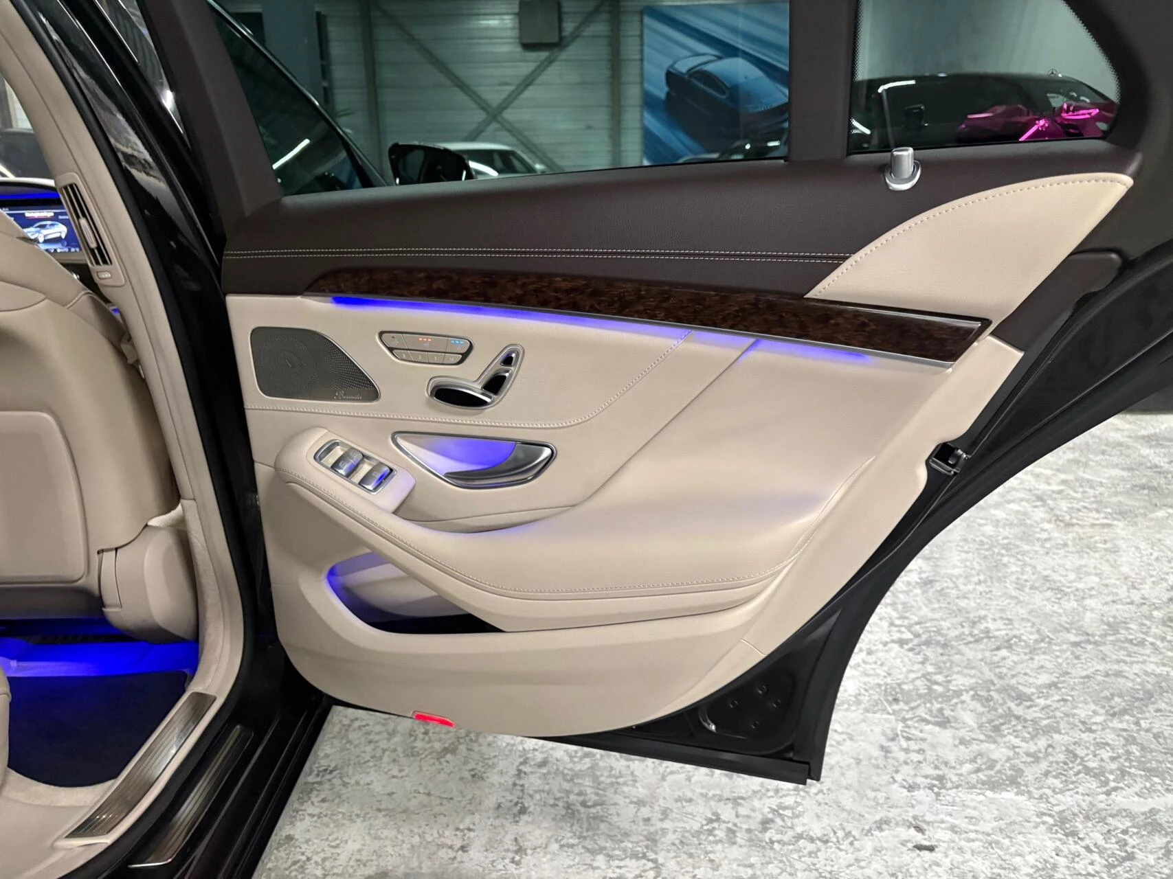 Hoofdafbeelding Mercedes-Benz S-Klasse