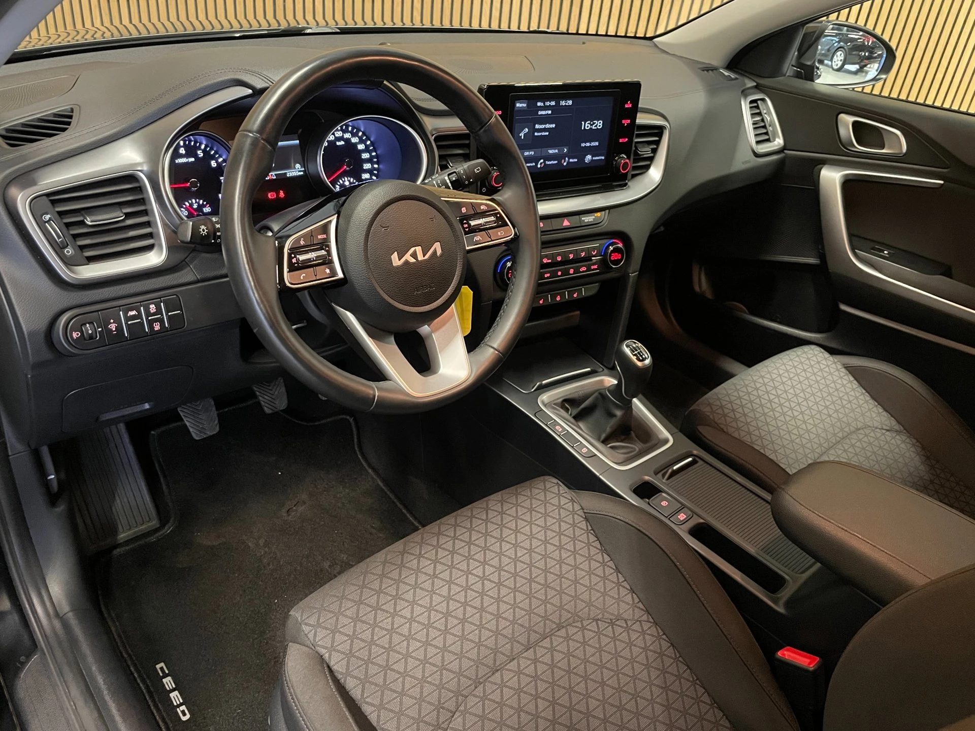 Hoofdafbeelding Kia Ceed