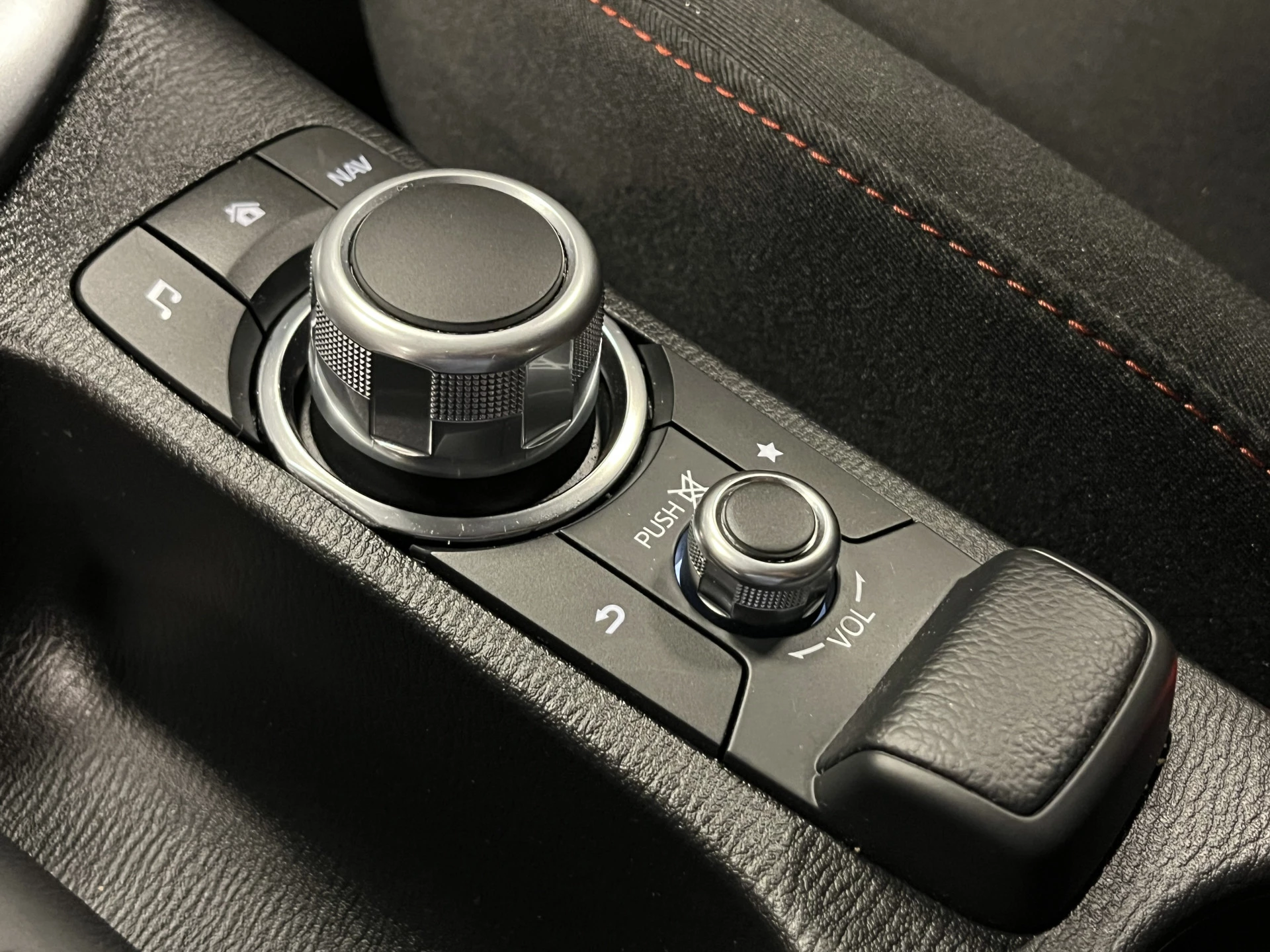 Hoofdafbeelding Mazda 2